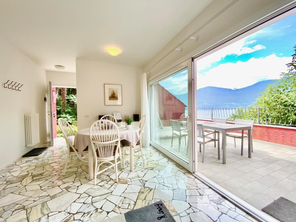 Appartamento Buresso Porto Valtravaglia Buitenkant foto
